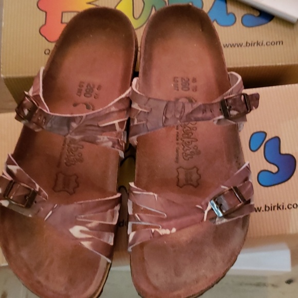 Birkenstock sandals - Picture 1 of 2